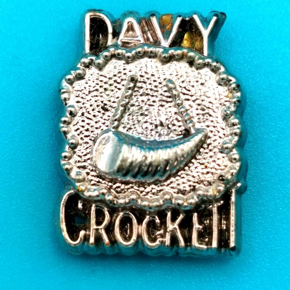 Davy Crockett Powder Horn Pin Vintage Chrome Plastic Alamo Texas Souvenir